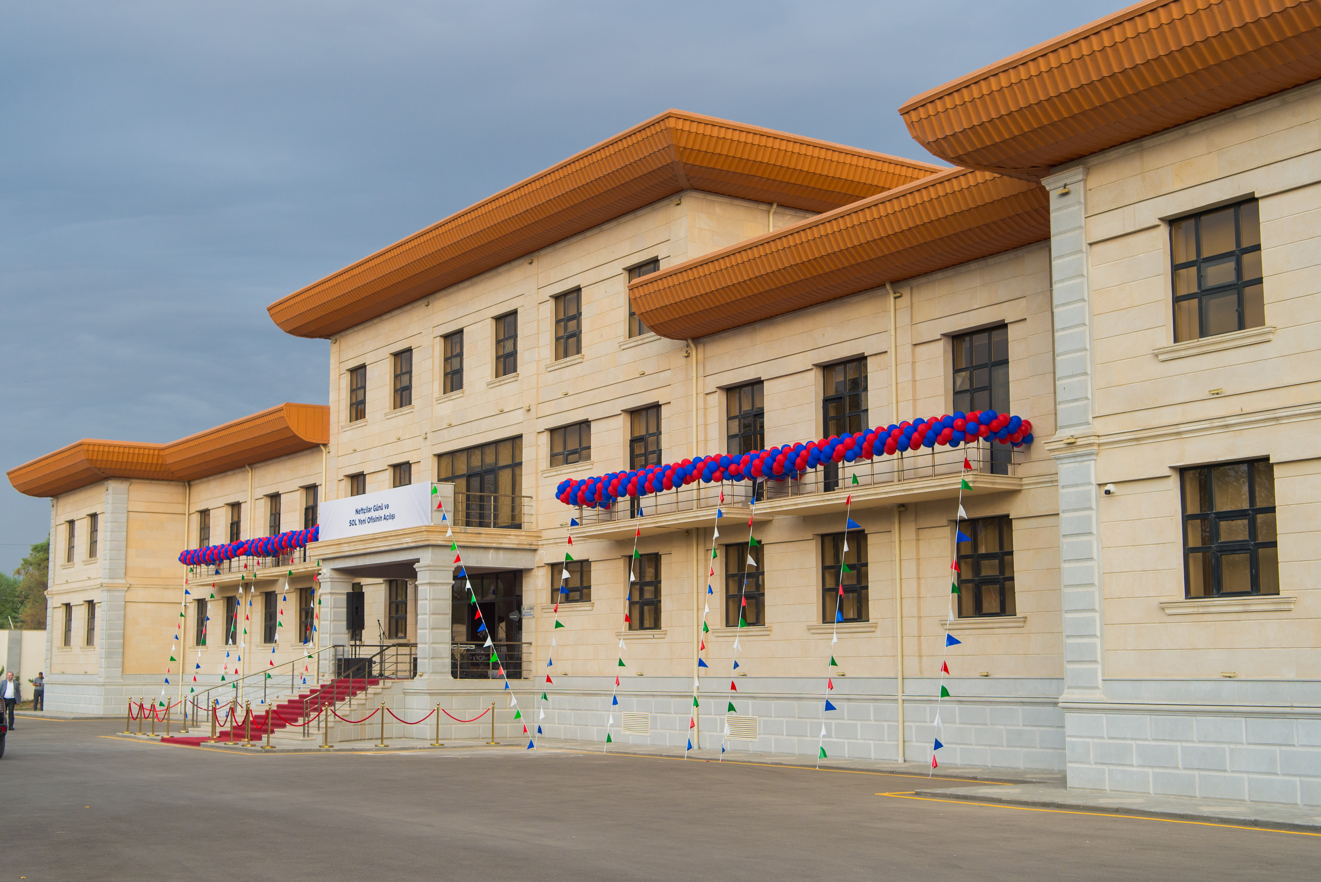 GL Group opens a new administrative building in Salyan