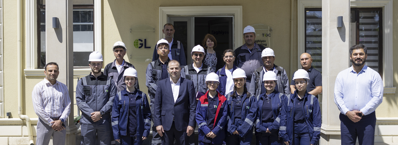 GL Group Summer Interns visit field operations